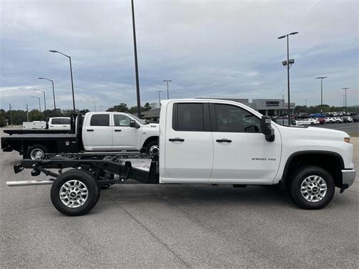 2025 Chevrolet Silverado 2500 WT