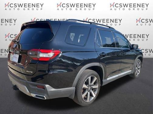 2023 Honda Pilot AWD Elite