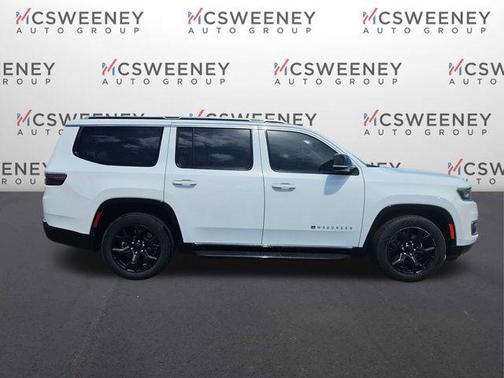 Bright White Clearcoat 2023 Jeep Wagoneer Series III 4x4