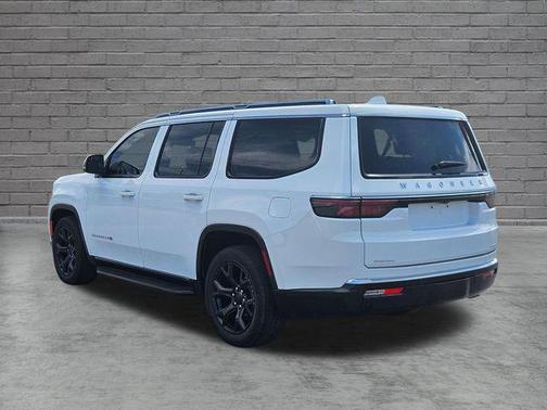 Bright White Clearcoat 2023 Jeep Wagoneer Series III 4x4