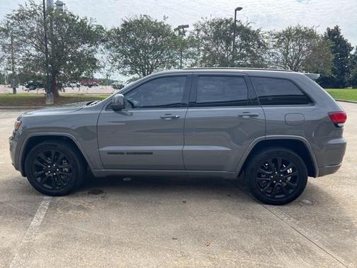 2021 Jeep Grand Cherokee Laredo