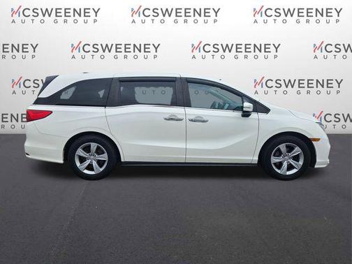 White Diamond Pearl 2018 Honda Odyssey EX-L