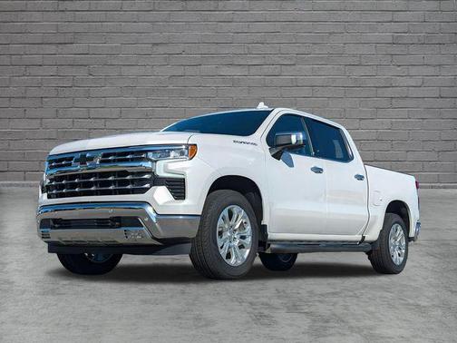 Iridescent Pearl Tricoat 2024 Chevrolet Silverado 1500 LTZ