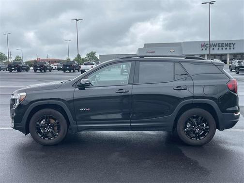 2023 GMC Terrain AWD AT4
