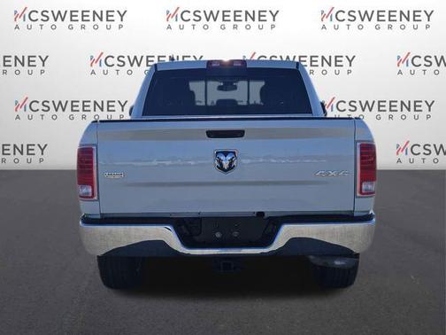 Pearl White 2016 RAM 1500 Laramie
