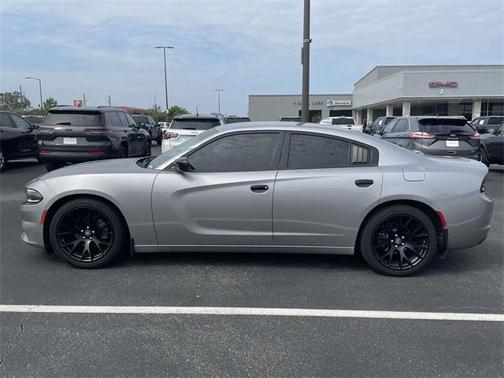 2018 Dodge Charger SXT Plus
