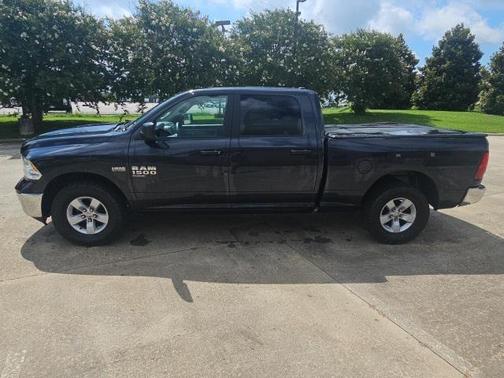 2020 RAM 1500 Classic SLT