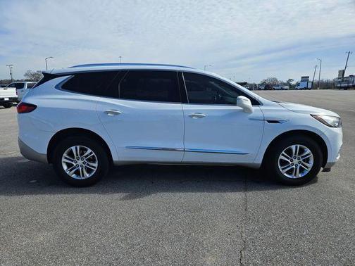 2020 Buick Enclave AWD Essence