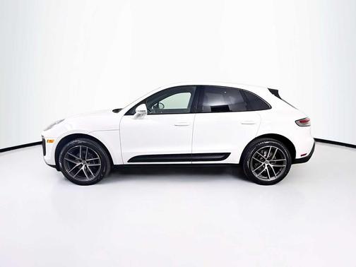 2024 Porsche Macan 