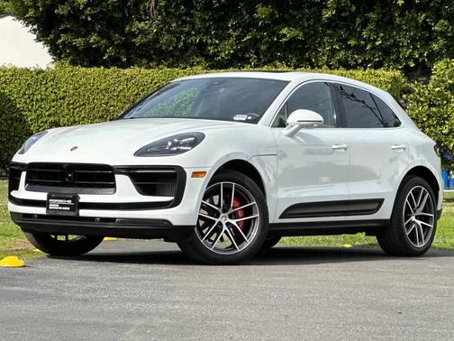 2025 Porsche Macan 