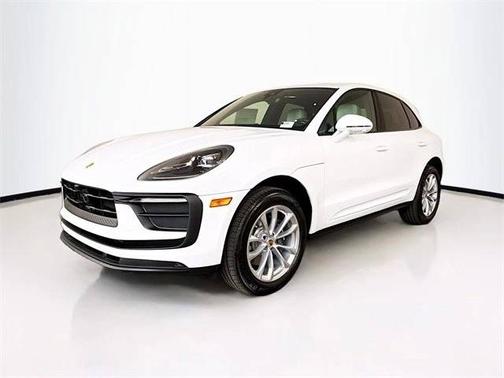 Carrara White Metallic 2025 Porsche Macan