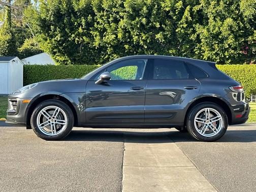 2025 Porsche Macan 