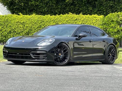 Black 2022 Porsche Panamera