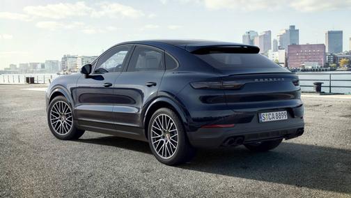 2023 Porsche Cayenne 
