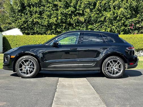 2025 Porsche Macan 