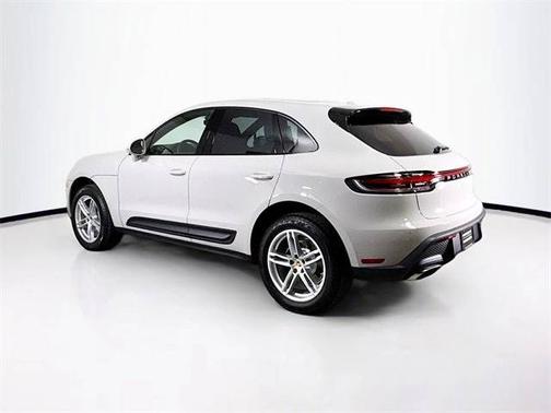 Chalk 2025 Porsche Macan