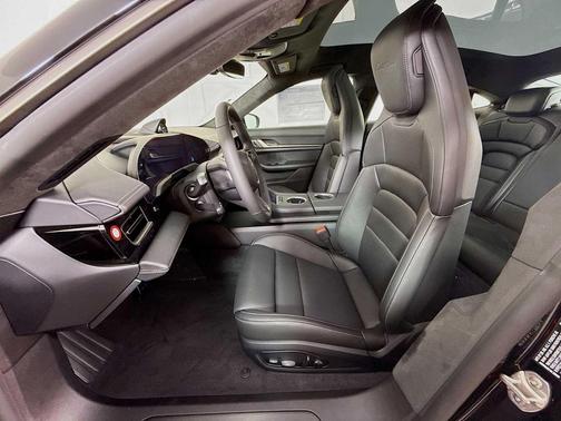 2026 Porsche Taycan Turbo