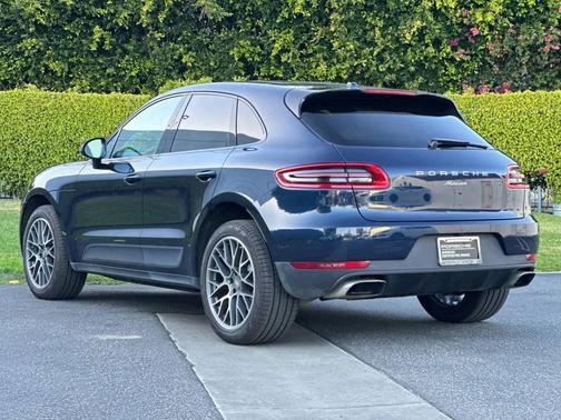 2018 Porsche Macan 