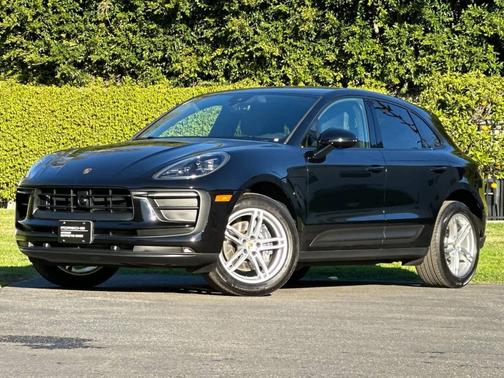 2025 Porsche Macan 