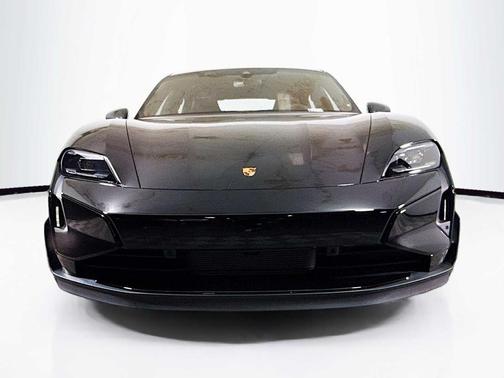 2025 Porsche Taycan Turbo GT w/Weissach Package