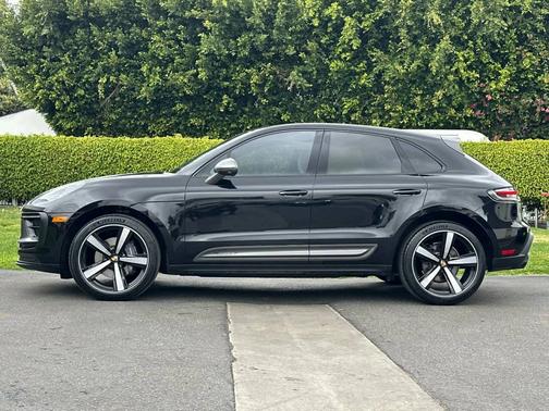 2023 Porsche Macan 