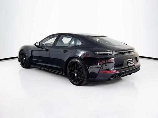 2026 Porsche Panamera Turbo S