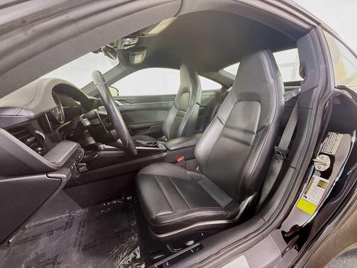 2020 Porsche 911 Carrera S