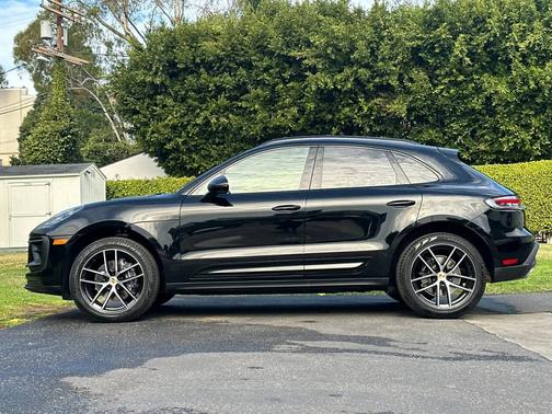 2025 Porsche Macan 