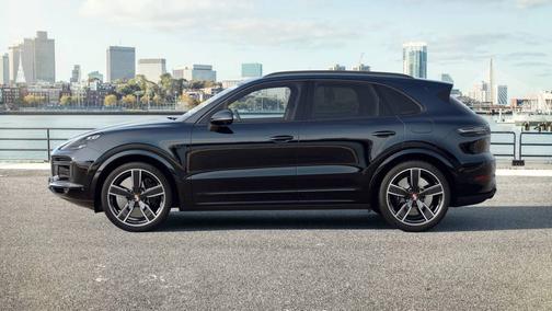 2023 Porsche Cayenne 