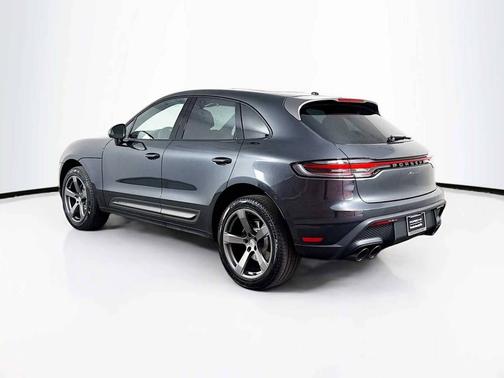 Volcano Grey Metallic 2026 Porsche Macan