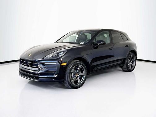 2026 Porsche Macan 