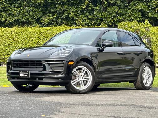 2022 Porsche Macan 