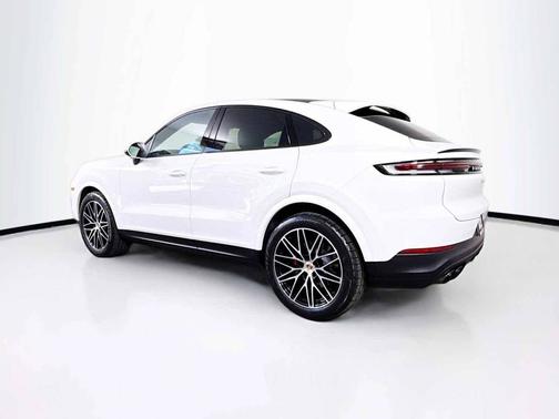 White 2024 Porsche Cayenne