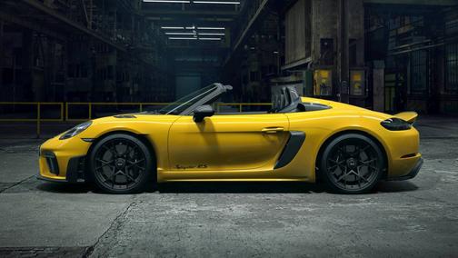 2025 Porsche 718 Spyder 
