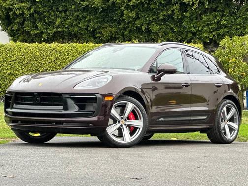 2025 Porsche Macan 