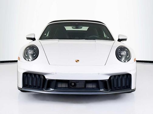 2026 Porsche 911 Carrera GTS