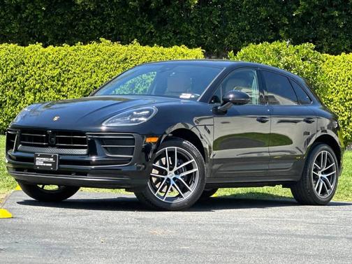 2025 Porsche Macan 