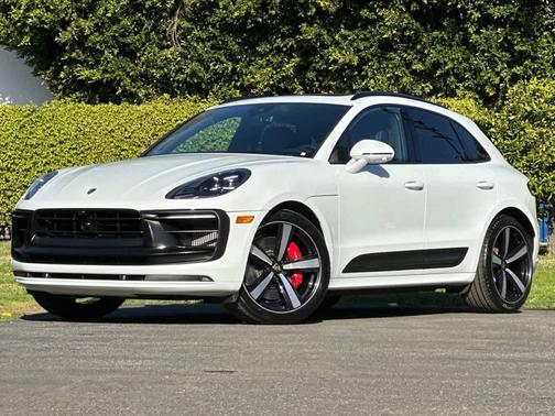 2025 Porsche Macan 