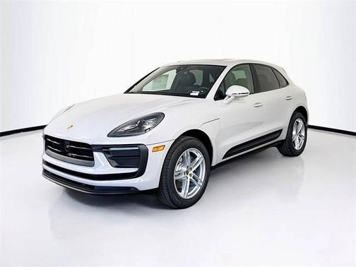 Chalk 2025 Porsche Macan