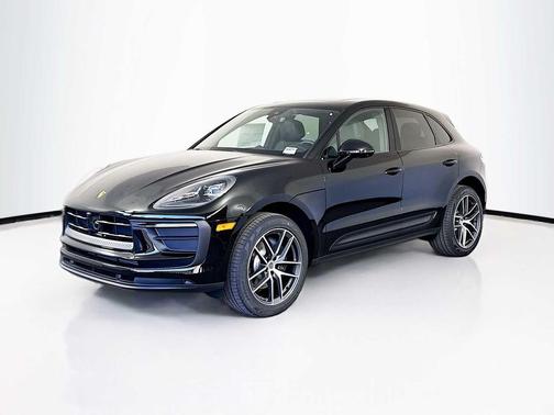 2026 Porsche Macan AWD
