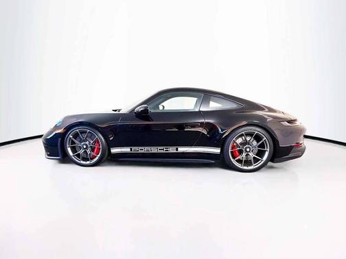 Black 2022 Porsche 911