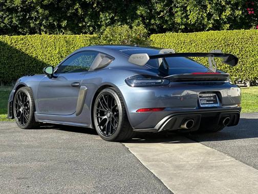 2023 Porsche 718 Cayman 