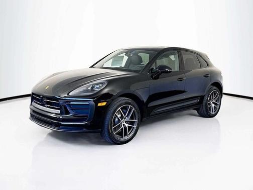 2026 Porsche Macan AWD
