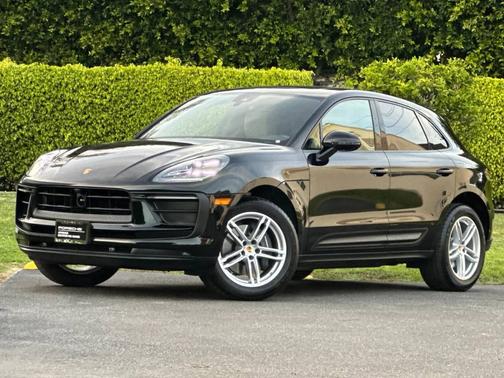 2025 Porsche Macan 