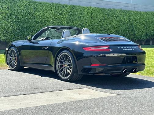 2017 Porsche 911 