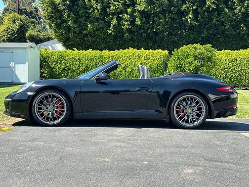 2017 Porsche 911 