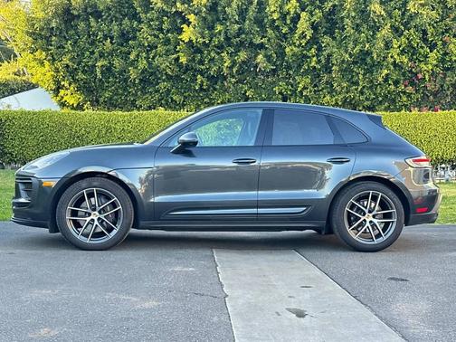 2025 Porsche Macan 