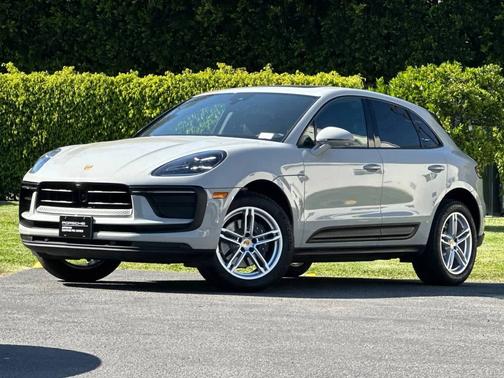 Chalk 2025 Porsche Macan