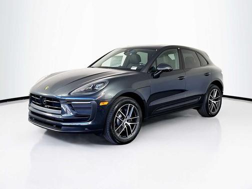 2026 Porsche Macan 