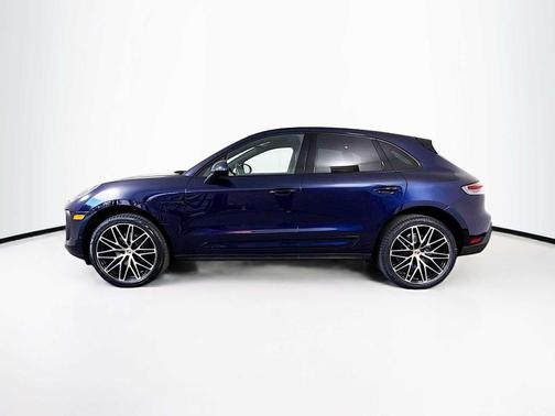 2022 Porsche Macan 